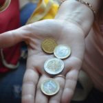 7-zaklinanij-na-dengi